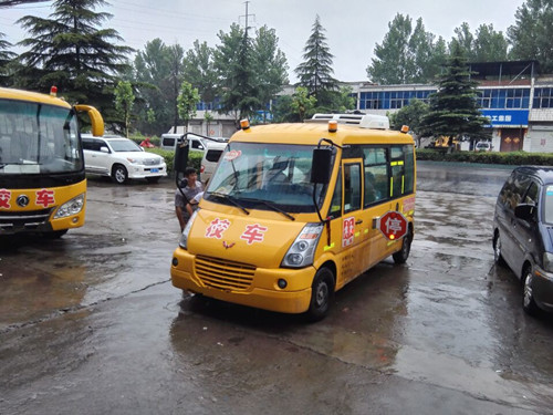 小型冷藏車出現(xiàn)異味怎樣排除？
